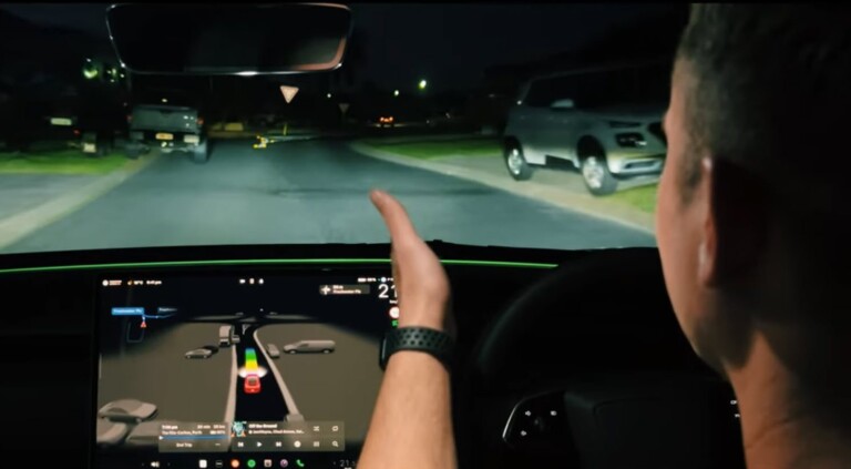 Новости электромобилей: Tesla разрабатывает новый AI-чип