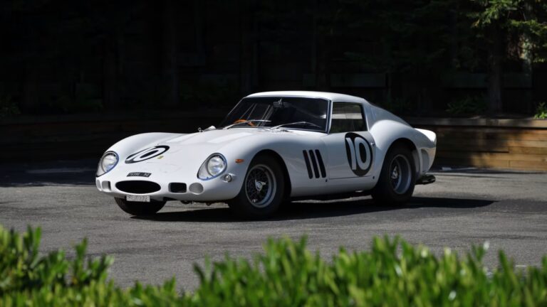 Ferrari 250 GTO в Белом Цвете: Уникальное Прошлое