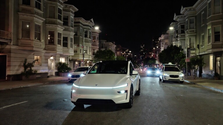 Tesla отказывается от единовременных покупок FSD