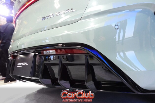 Китайская волна в Макухари: BYD привёз на Tokyo Auto Salon 2025 кроссовер Sealion 7 и эксклюзивный Seal цвета Pale Green — изображение 6