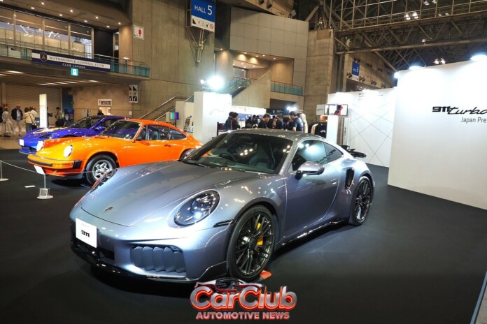 Porsche Japan: 911 Turbo S, классика 1976 и Taycan GT — три эпохи легенды на одном стенде