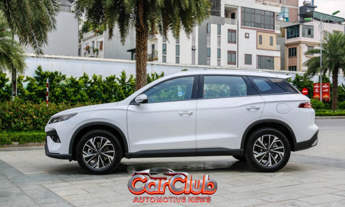BYD Sealion 5 DM-i, вид сбоку