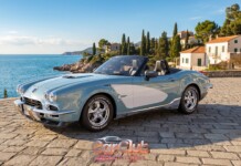 Mitsuoka показала родстер LA1 перед ноябрьской премьерой Mitsuoka LA1 светло-голубого цвета, вид спереди